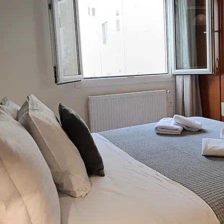 Rotοnda Downtown Apartament