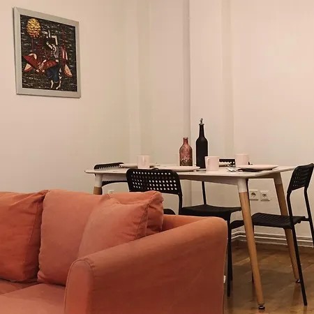 Rotοnda Downtown Apartament *